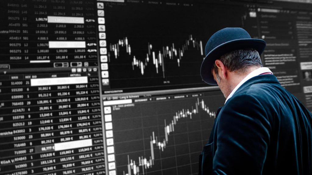 Desk to Dividends: The Office Worker’s Escape Plan to Riches